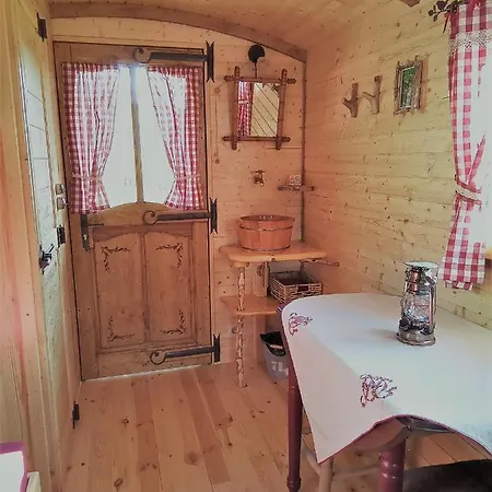 Acabatz De Dintrar 3* Brezons